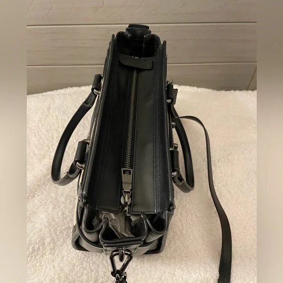 Coach Retail Quilted Exotic Swagger 27 - Rare item in black white and snakeskin - Picture 10 of 13